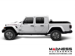 Jeep Gladiator Armis Hard Rolling Bed Cover w/ Trail Rail Cargo System Jeep Gladiator Armis Hard Rolling Bed Cover w/ Trail Rail Cargo System